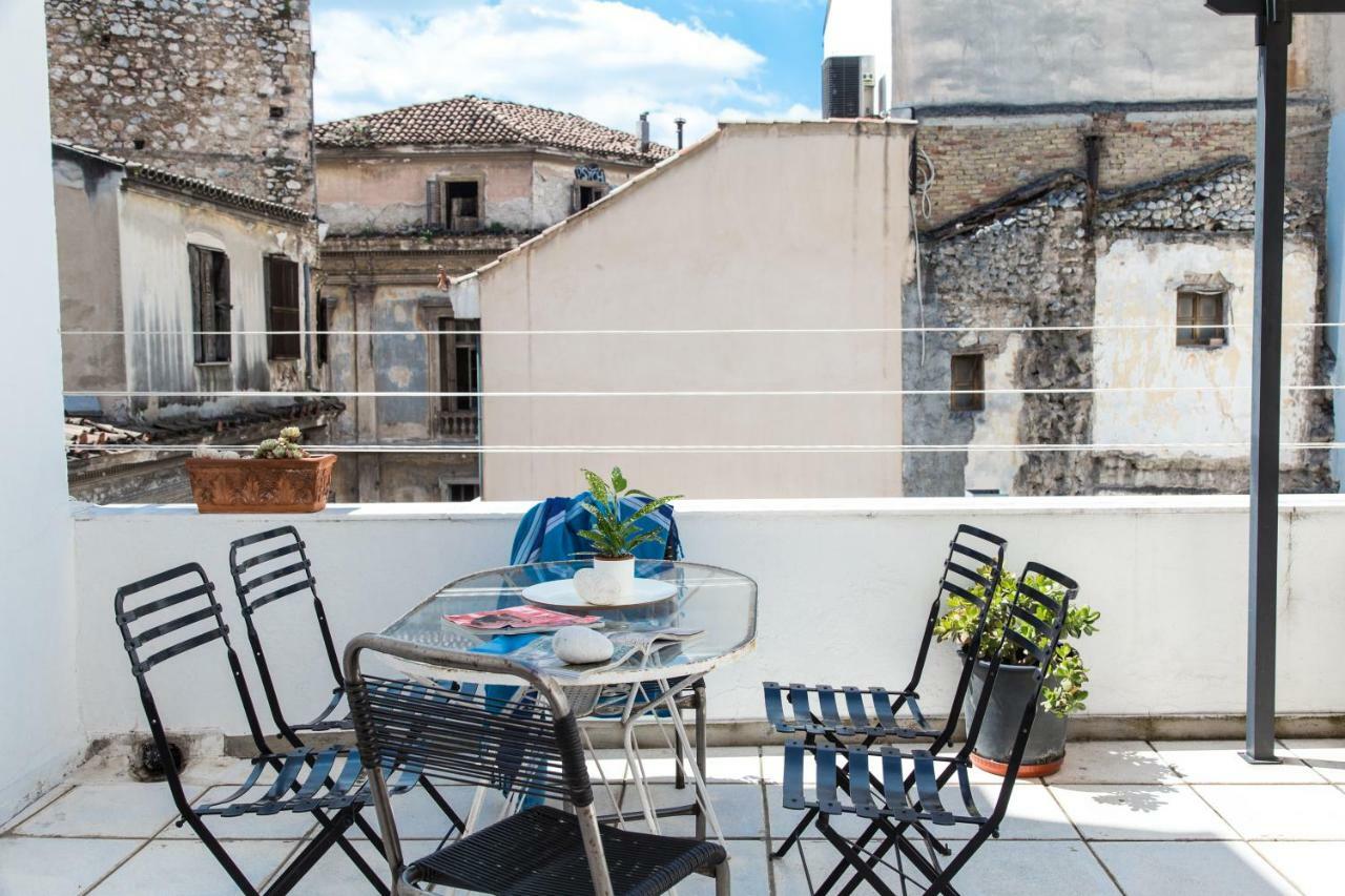 Apartamento Concierge Monastiraki Atenas Exterior foto